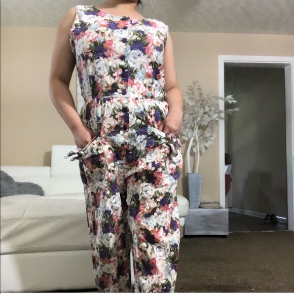 Robbie Bee Pants - Vintage Floral jumpsuit
